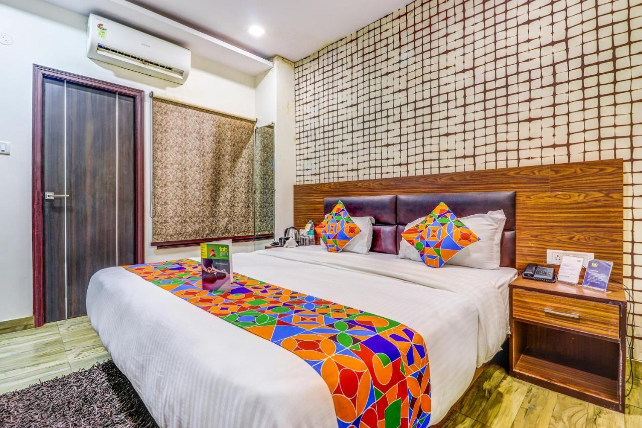 Fabhotel Sain Dass Kanpur Zewnętrze zdjęcie